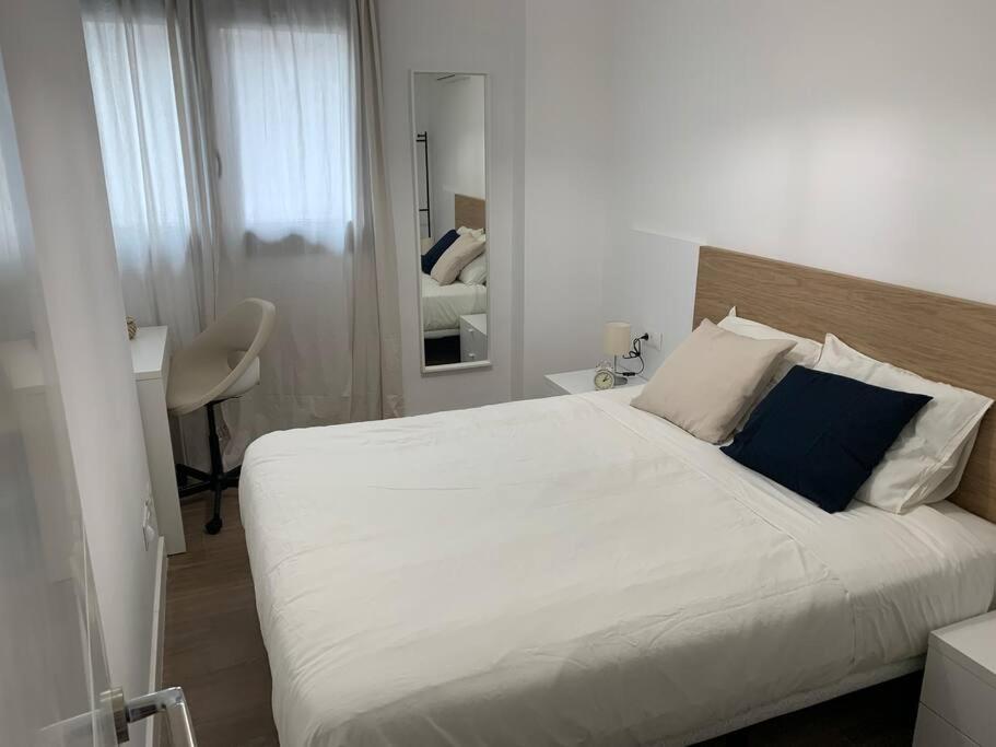 A Apartment Algeciras